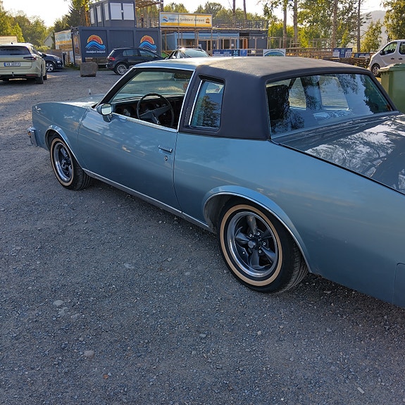 Pontiac Grand Prix 8 of 8