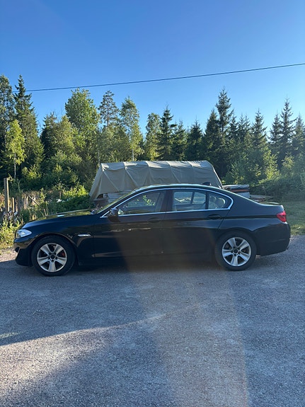 BMW 523i 7 of 19