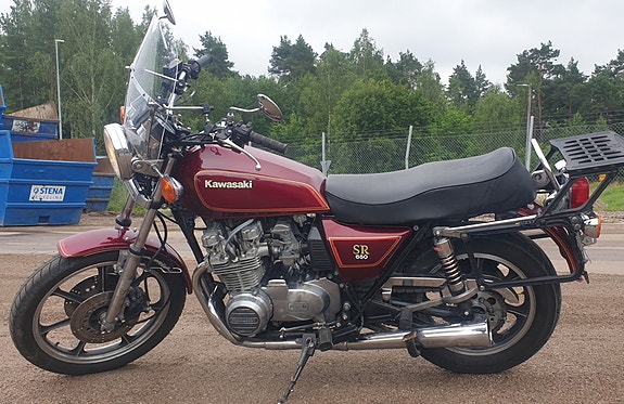 Kawasaki Z 650 3 of 5