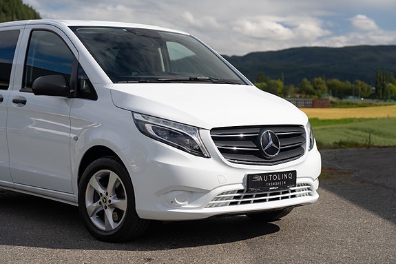 Mercedes-Benz Vito 119 2 of 23