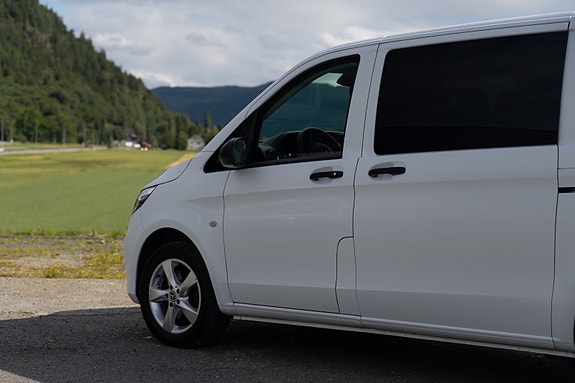 Mercedes-Benz Vito 119 6 of 23