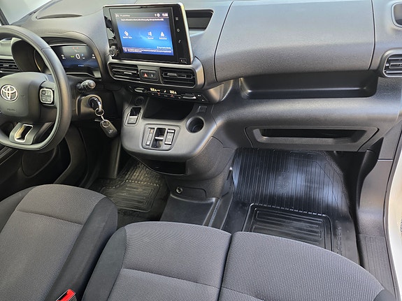 Toyota Proace City 17 of 30