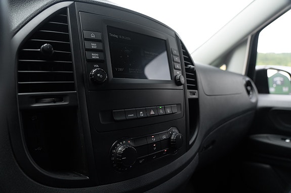 Mercedes-Benz Vito 119 21 of 27