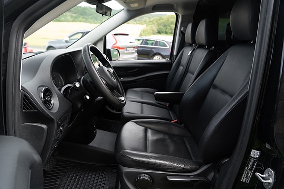Mercedes-Benz Vito 119 14 of 27