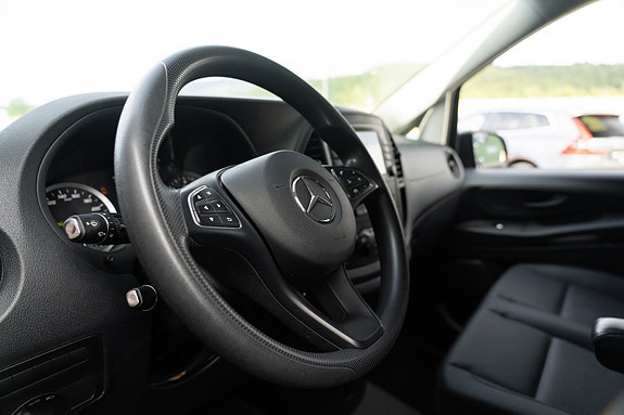 Mercedes-Benz Vito 119 13 of 22
