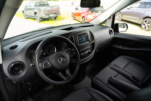 Mercedes-Benz Vito 119 9 of 22