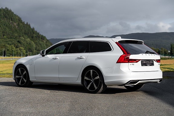 Volvo V90 5 of 29