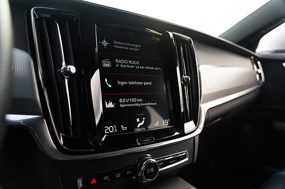 Volvo V90 21 of 29