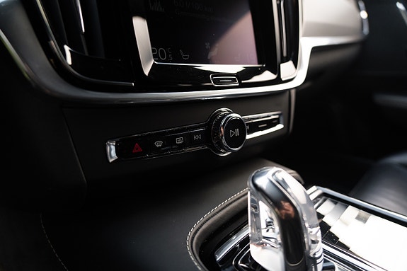 Volvo V90 22 of 29