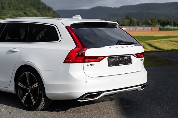 Volvo V90 6 of 29