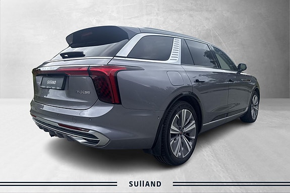 Hongqi E-HS9 5 of 24