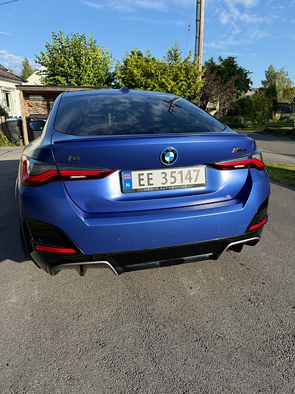 BMW i4 9 of 20