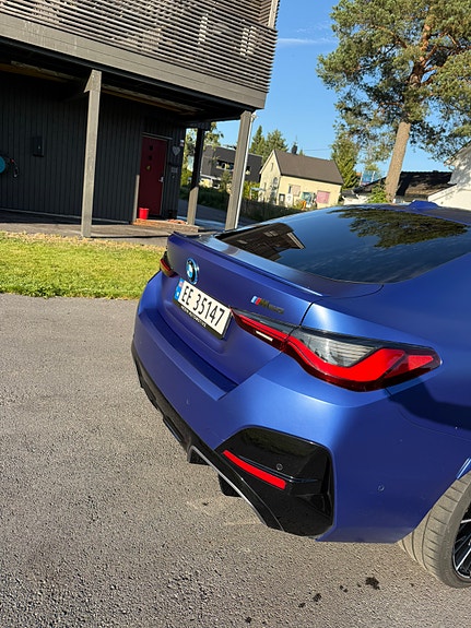 BMW i4 8 of 20