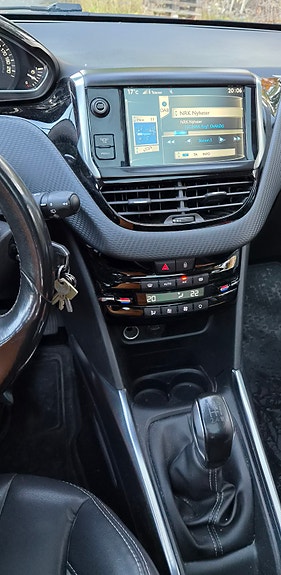 Peugeot 2008 11 of 11