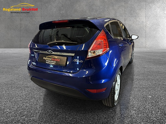 Ford Fiesta 8 of 29