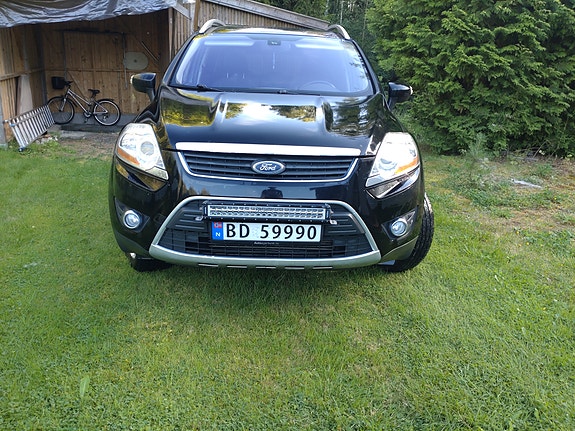 Ford Kuga 8 of 17