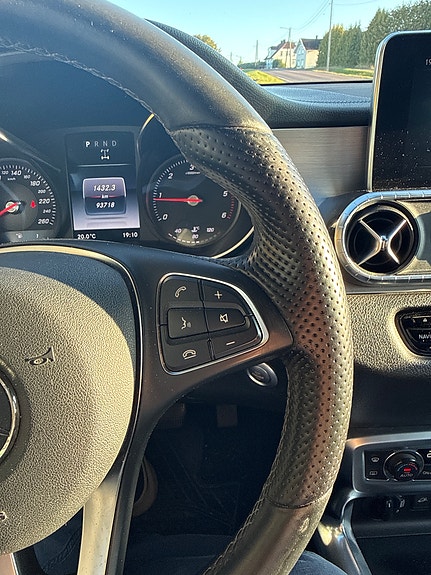 Mercedes-Benz X250 d 20 of 20