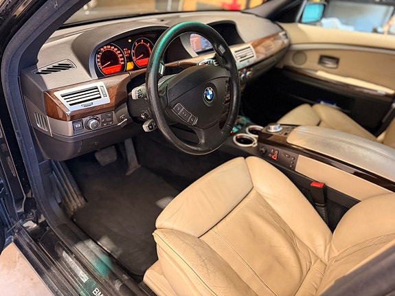BMW 730d 13 of 18