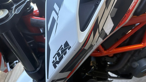KTM 390 Duke 12 of 12