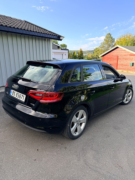 Audi A3 3 of 15