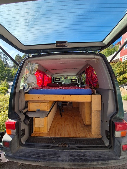 Volkswagen Caravelle