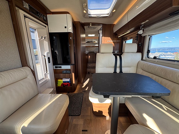Hymer B680MC 15 of 28
