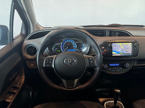 Toyota Yaris 22 of 30