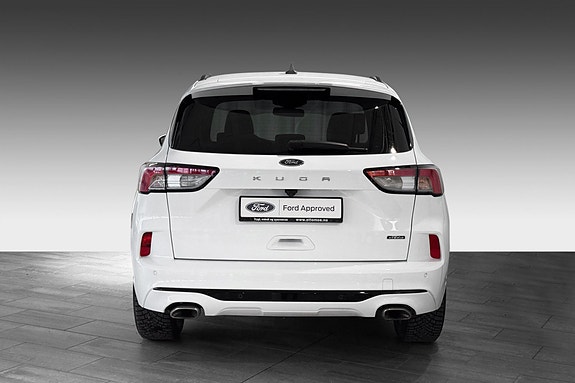 Ford Kuga 4 of 29