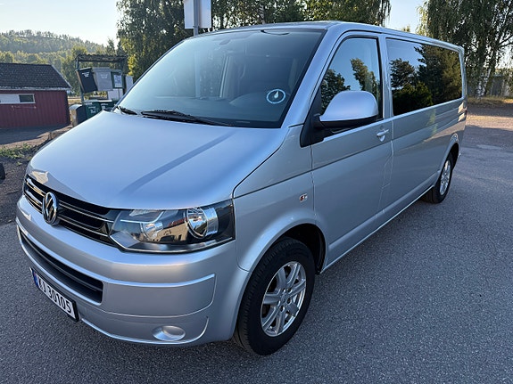 Volkswagen Caravelle 9 of 29