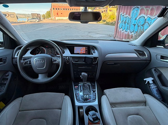 Audi A4 26 of 30