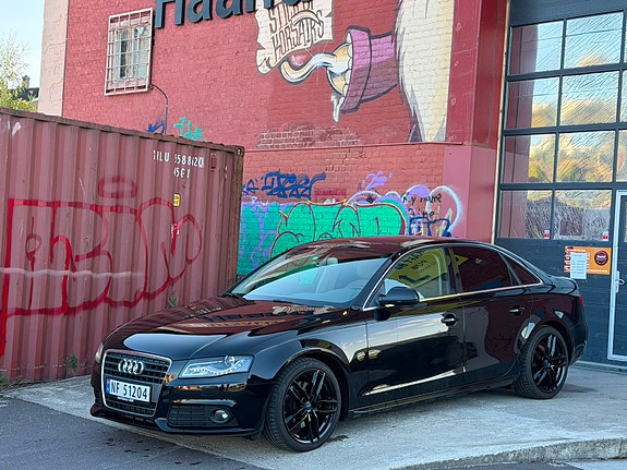 Audi A4 5 of 30