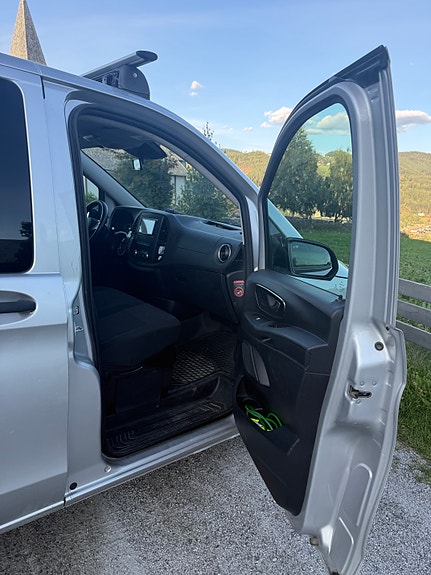 Mercedes-Benz Vito 119 14 of 18