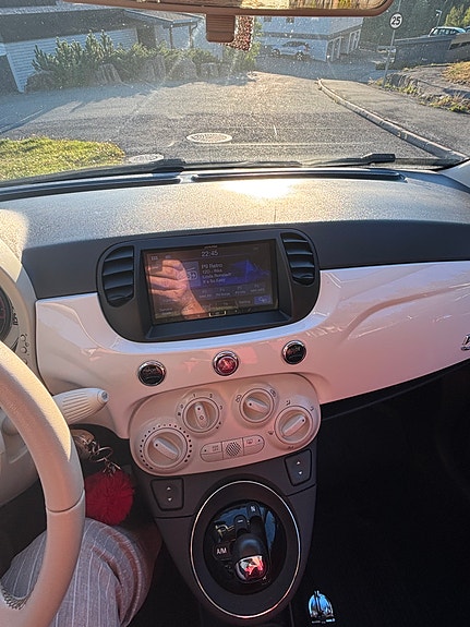 Fiat 500C 9 of 21