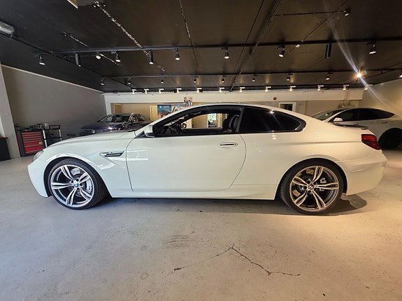 BMW M6 3 of 26