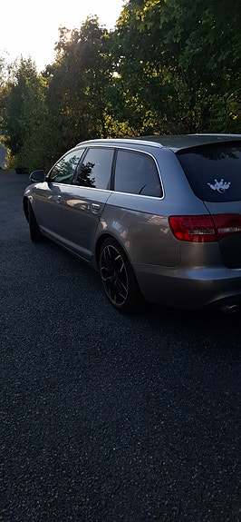 Audi A6 4 of 9