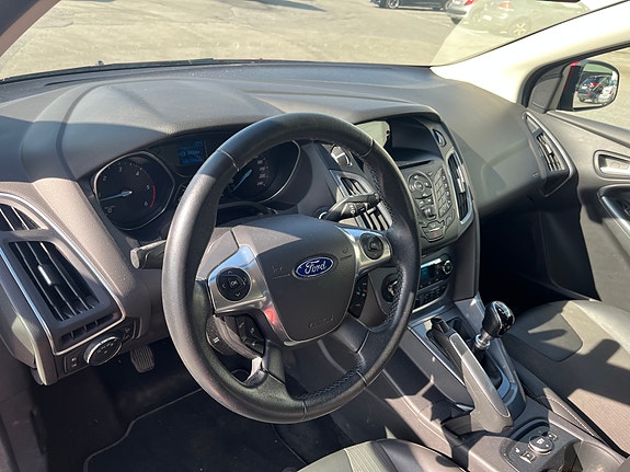 Ford Focus 14 of 30