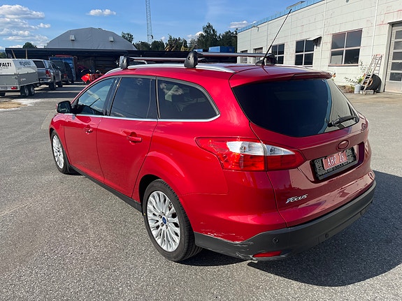 Ford Focus 10 of 30
