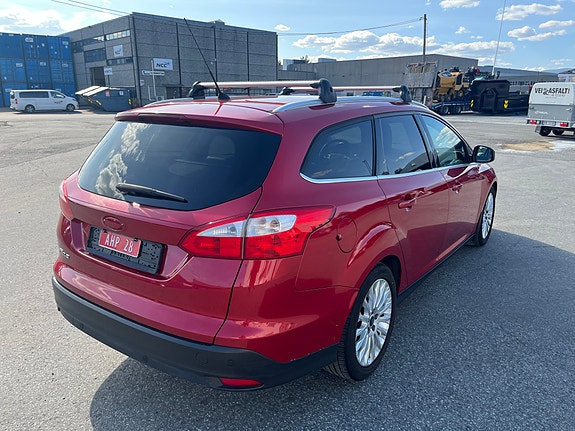 Ford Focus 8 of 30