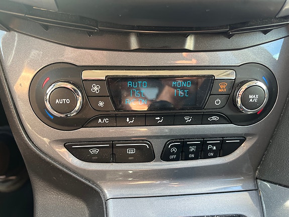 Ford Focus 27 of 30