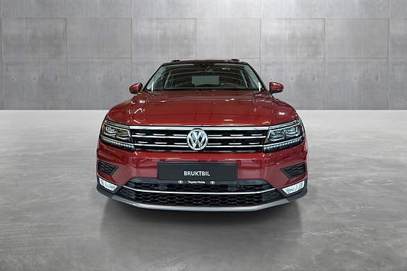 Volkswagen Tiguan 25 of 25