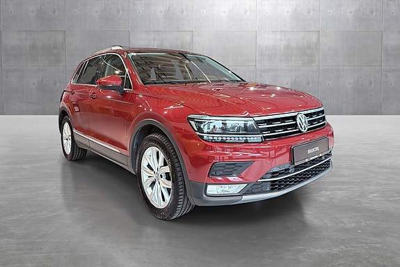 Volkswagen Tiguan 7 of 25