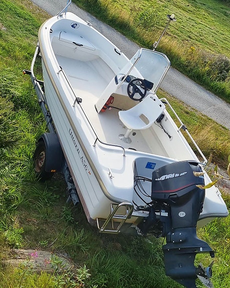 Uttern A56 m/Evinrude 75 hk E-TEC og henger – svært lite brukt. 5 of 9