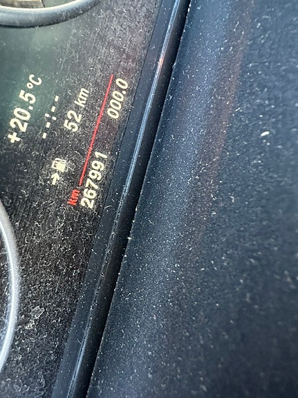 BMW 520d 5 of 10