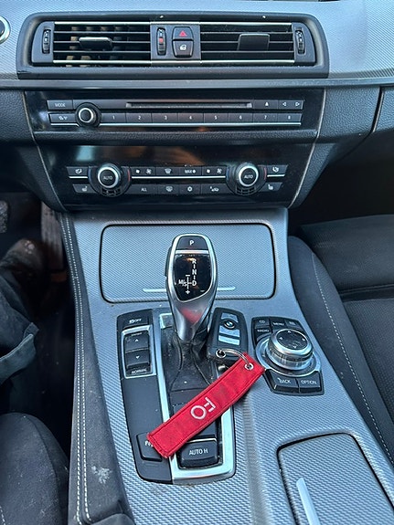 BMW 520d 6 of 10