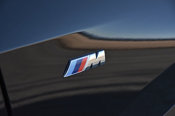 BMW iX1 12 of 30
