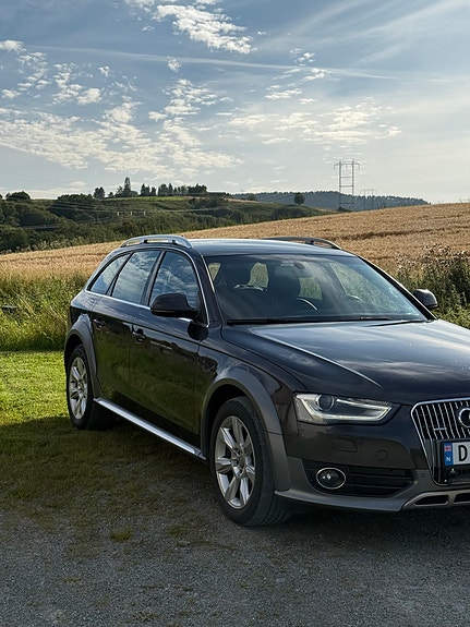 Audi A4 allroad 3 of 24