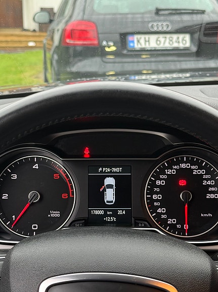 Audi A4 allroad 13 of 24