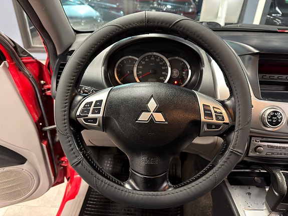 Mitsubishi L200 12 of 23