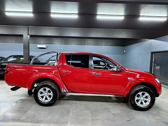 Mitsubishi L200 8 of 23