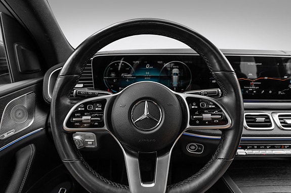 Mercedes-Benz GLS400 d 18 of 30